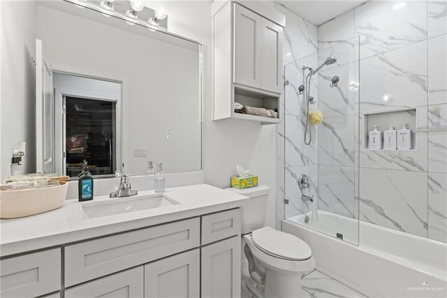 1007 Clarence Avenue, Edinburg, TX 78541