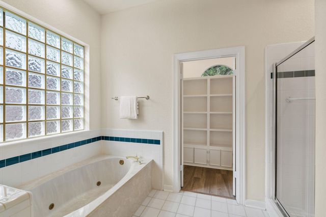 4614 Golden Pond Court, Sugar Land, TX 77479