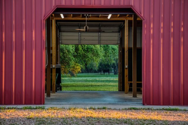 1585 Round Top Rd, Round Top, TX 78954