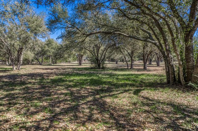 1585 Round Top Rd, Round Top, TX 78954