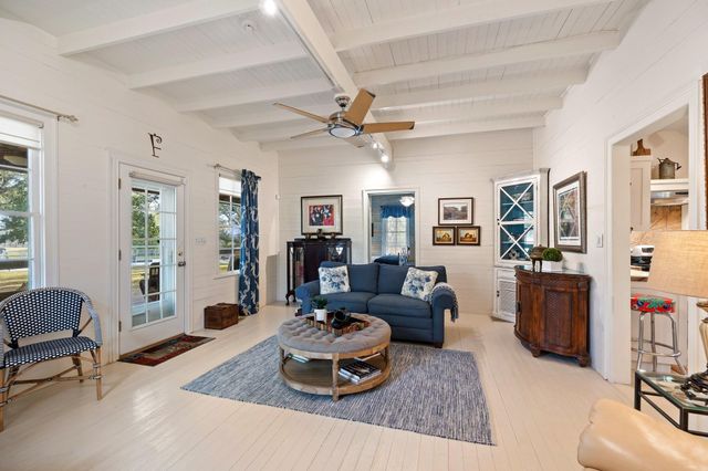 1585 Round Top Rd, Round Top, TX 78954