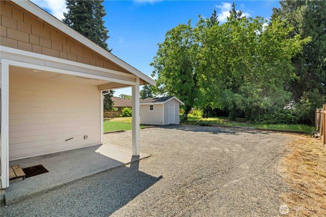 1002 8th Street NE, Auburn, WA 98002