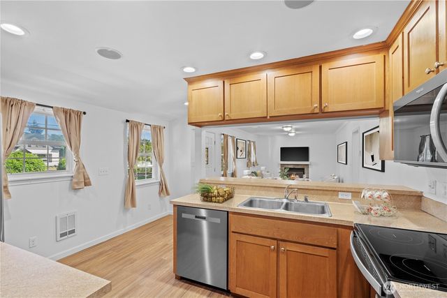 1002 8th Street NE, Auburn, WA 98002