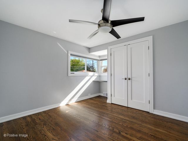 7225 N East Prairie Road, Lincolnwood, IL 60712