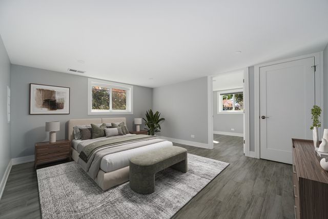 7225 N East Prairie Road, Lincolnwood, IL 60712