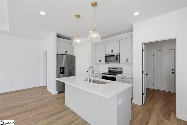 308 Poplar Drive, Greer, SC 29651