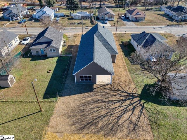 308 Poplar Drive, Greer, SC 29651