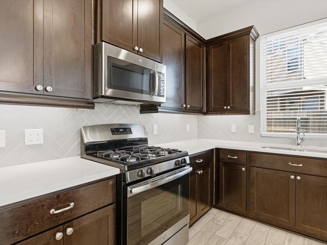 28043 Rocky Heights Drive, Spring, TX 77386