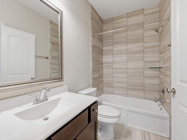 28043 Rocky Heights Drive, Spring, TX 77386