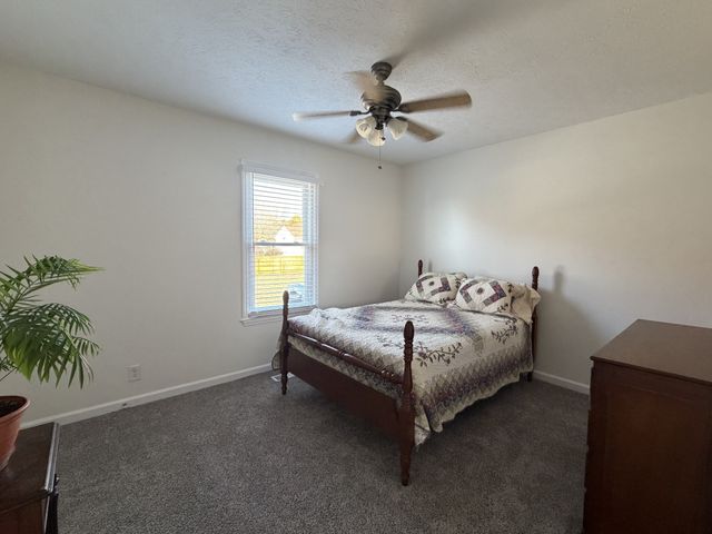 405 Edmonson Ave, Chapel Hill, TN 37034