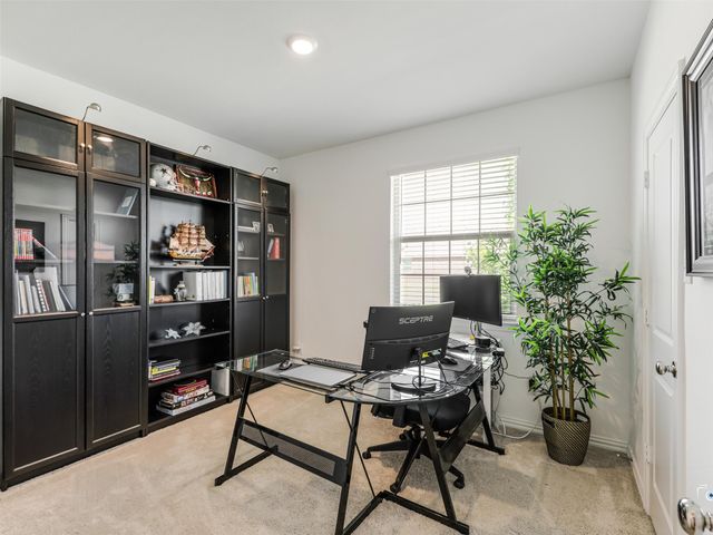 1613 Roadrunner Drive, Little Elm, TX 75068