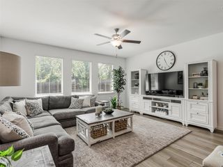1613 Roadrunner Drive, Little Elm, TX 75068
