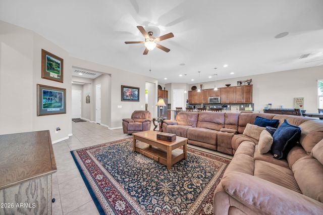 9364 W CASHMAN Drive, Peoria, AZ 85383