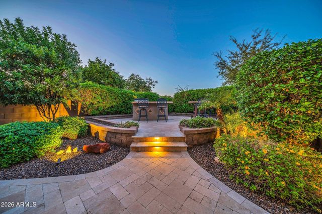 9364 W CASHMAN Drive, Peoria, AZ 85383