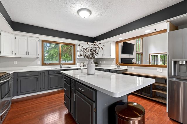 6870 Rosebud Way, Clayton, OH 45415