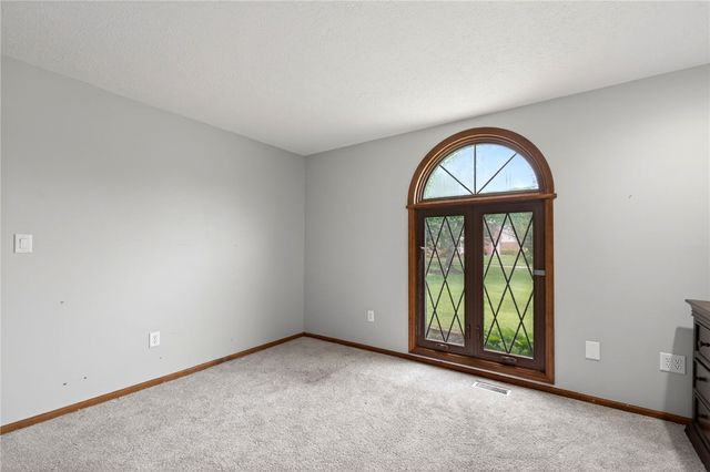 6870 Rosebud Way, Clayton, OH 45415
