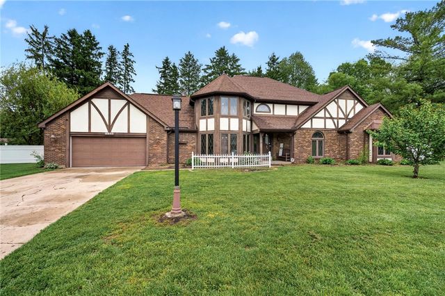 6870 Rosebud Way, Clayton, OH 45415