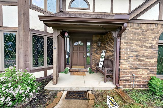 6870 Rosebud Way, Clayton, OH 45415