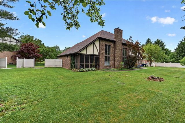 6870 Rosebud Way, Clayton, OH 45415