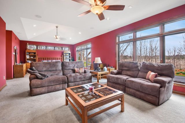 790 Erin ROAD, Hartford, WI 53027