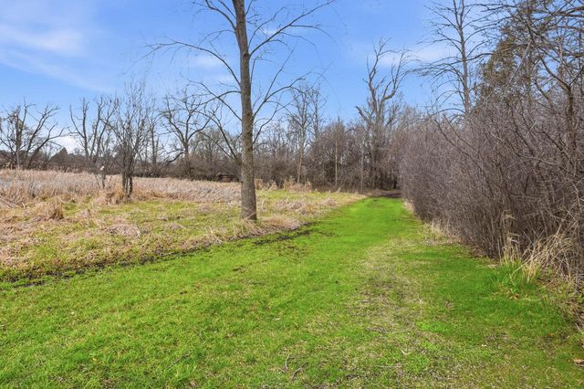 790 Erin ROAD, Hartford, WI 53027