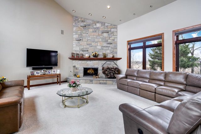790 Erin ROAD, Hartford, WI 53027