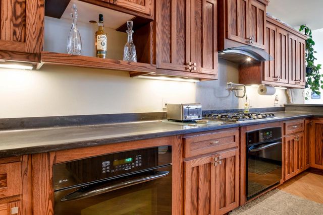 790 Erin ROAD, Hartford, WI 53027