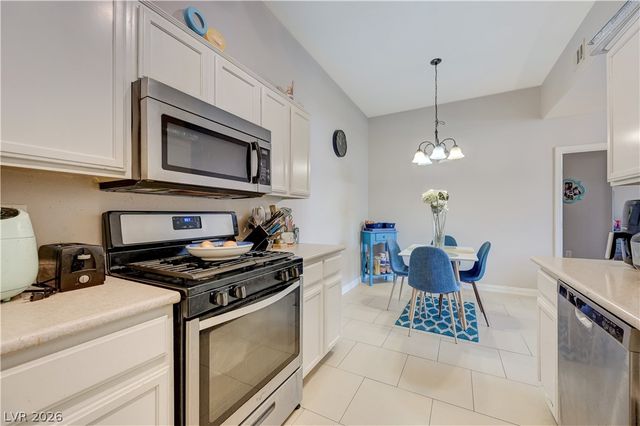 2305 West Horizon Ridge Parkway 613, Henderson, NV 89052