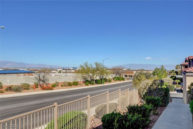 2305 West Horizon Ridge Parkway 613, Henderson, NV 89052
