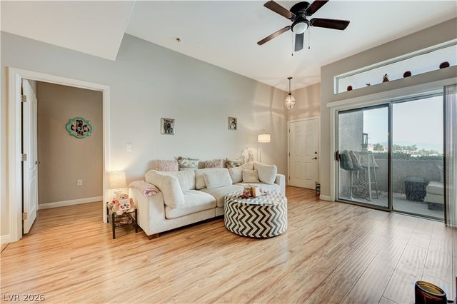 2305 West Horizon Ridge Parkway 613, Henderson, NV 89052