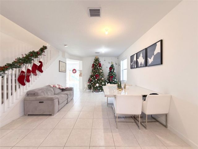 2636 SE 13th Ct, Homestead, FL 33035