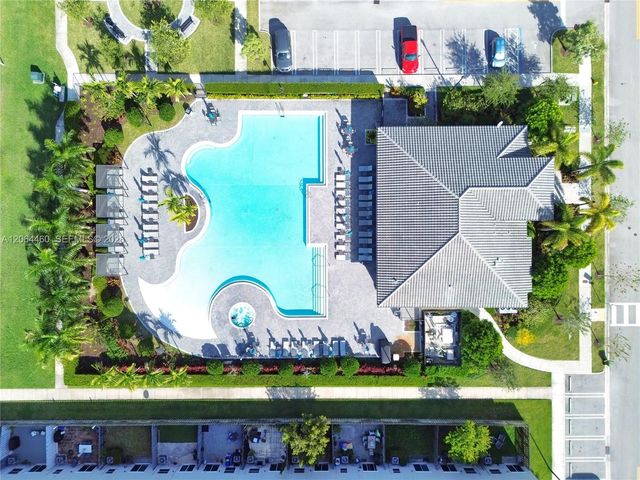 2636 SE 13th Ct, Homestead, FL 33035