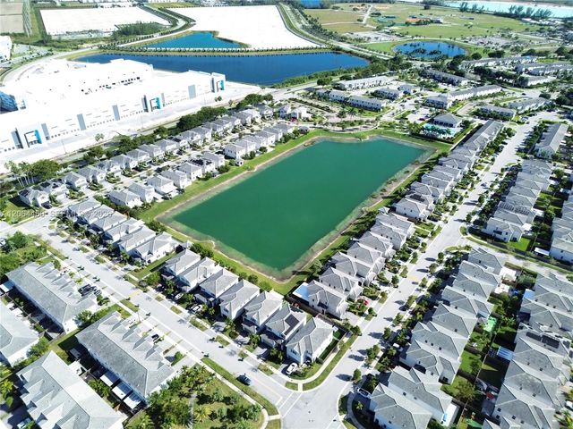 2636 SE 13th Ct, Homestead, FL 33035