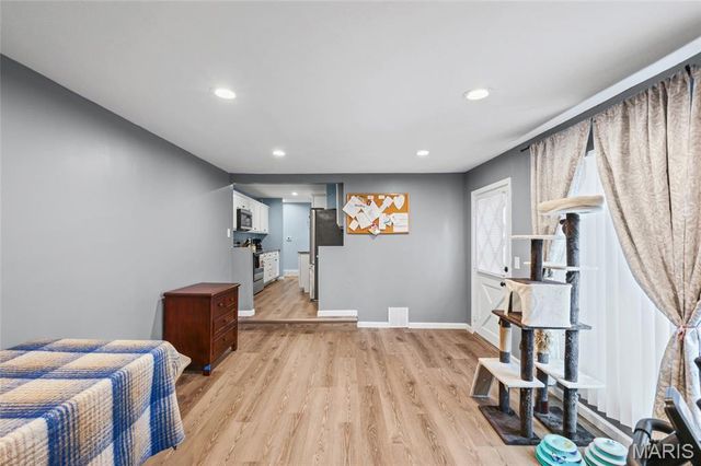 10205 Pannell Drive, Florissant, MO 63136