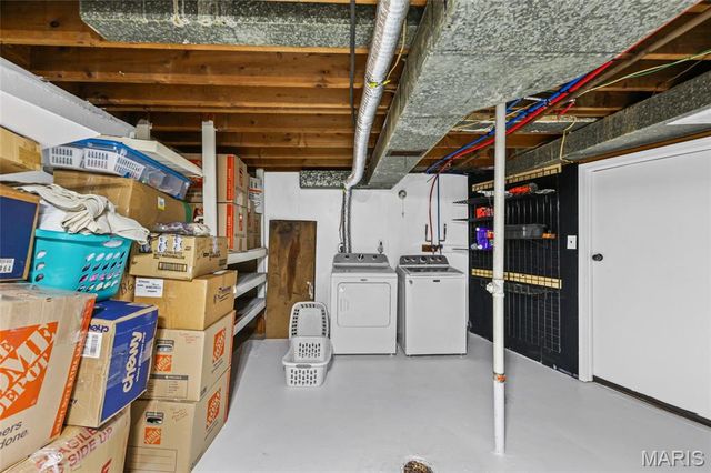 10205 Pannell Drive, Florissant, MO 63136