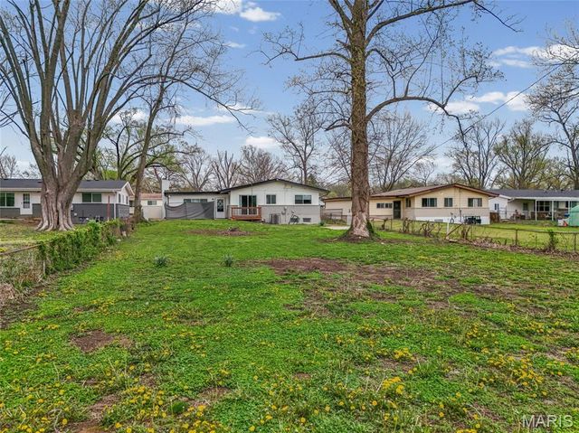 10205 Pannell Drive, Florissant, MO 63136