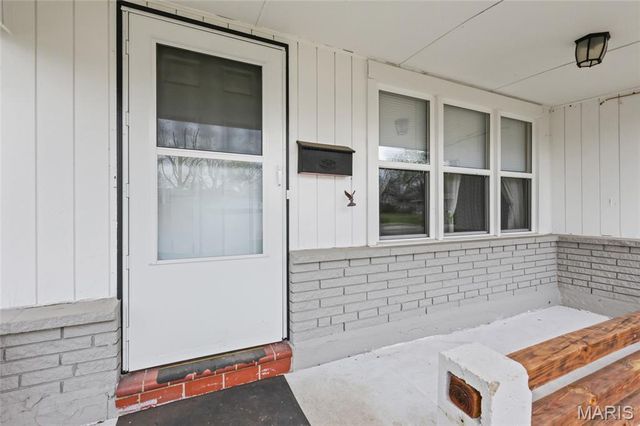 10205 Pannell Drive, Florissant, MO 63136