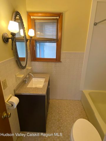 66 Park Avenue, Cohoes, NY 12047