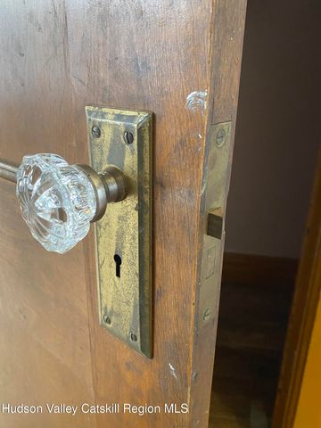 66 Park Avenue, Cohoes, NY 12047