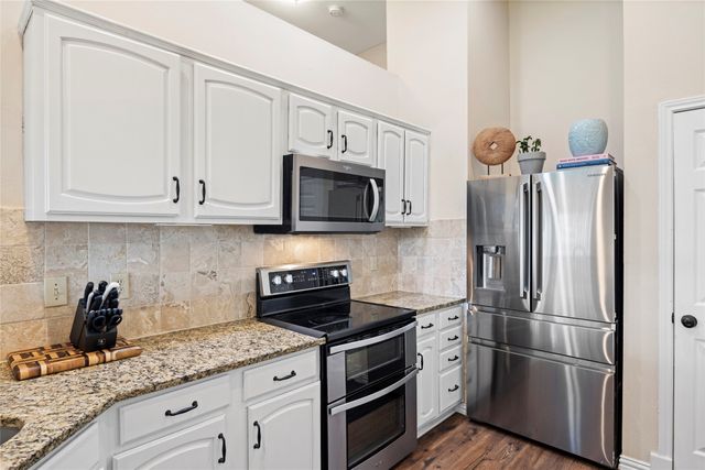 4306 Harvest Hill Road, Carrollton, TX 75010