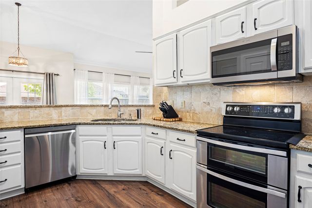 4306 Harvest Hill Road, Carrollton, TX 75010