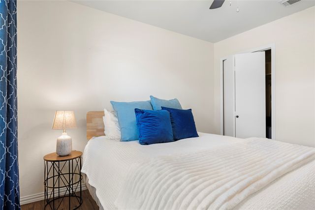 4306 Harvest Hill Road, Carrollton, TX 75010