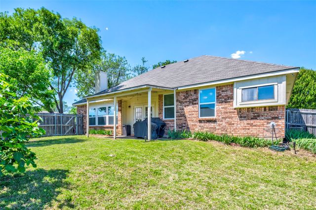 4306 Harvest Hill Road, Carrollton, TX 75010