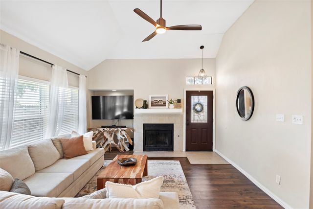 4306 Harvest Hill Road, Carrollton, TX 75010