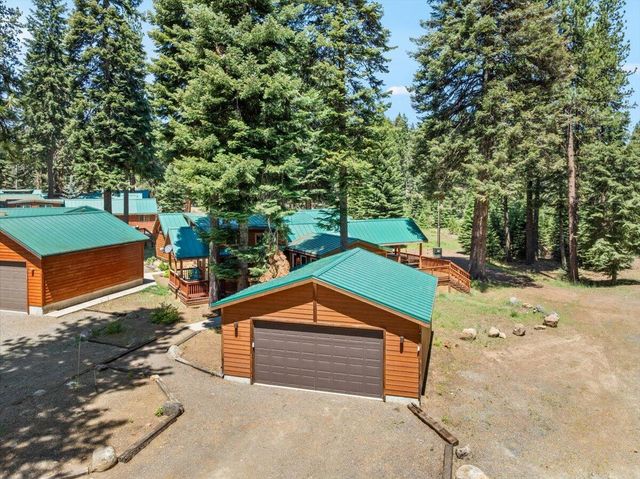 7979 Hyatt Prairie Road 32, Ashland, OR 97520