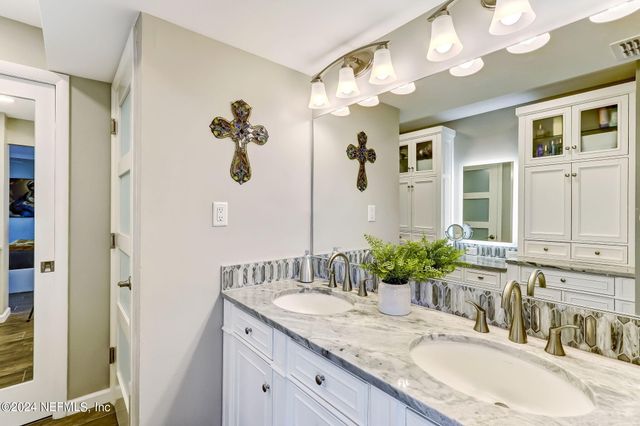 1301 1ST Street S 101, Jacksonville Beach, FL 32250