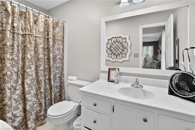 1011 Kildare Road, Asheboro, NC 27203