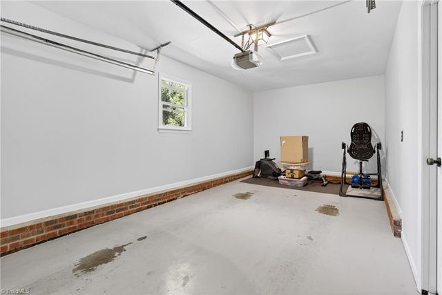 1011 Kildare Road, Asheboro, NC 27203