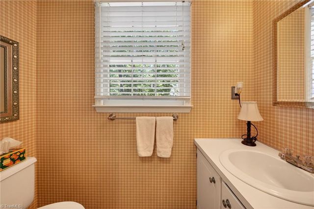 1011 Kildare Road, Asheboro, NC 27203