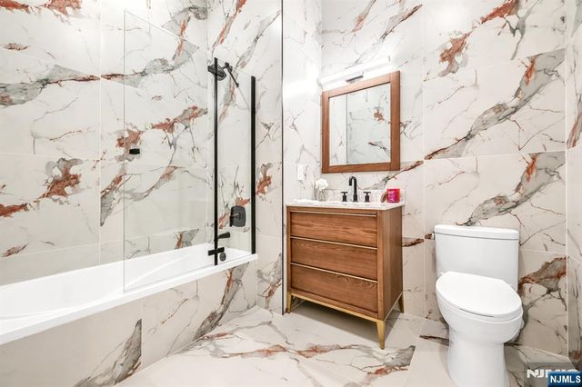 649 38th Street PH04, Union City, NJ 07087